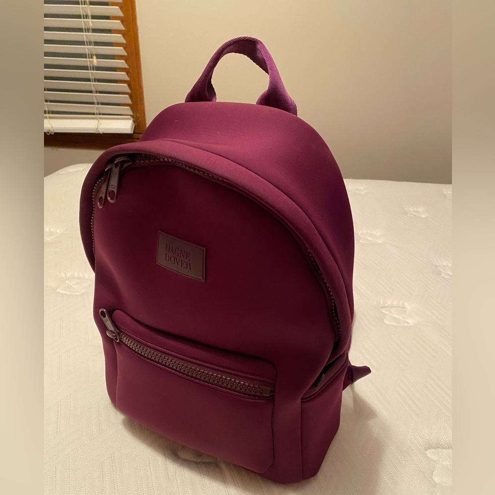 Dagne Dover medium plum neoprene backpack